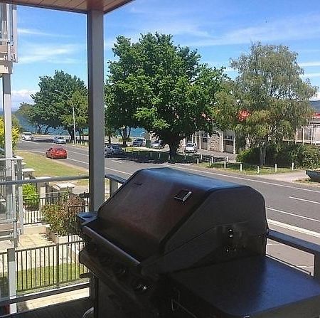 Taupo Vista - Taupo Apartment Luaran gambar